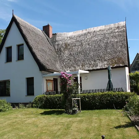 Cosy Apartment In Pepelow Near Baltic Sea Exterior foto